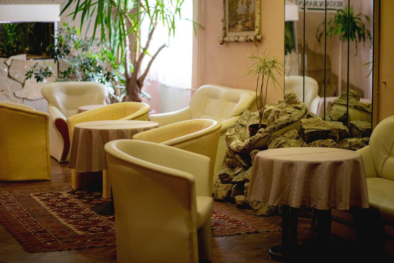Hotel Kapos Kaposvár Zewnętrze zdjęcie