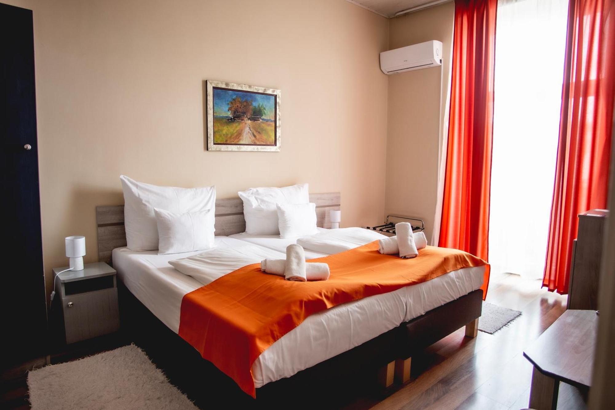 Hotel Kapos Kaposvár Zewnętrze zdjęcie