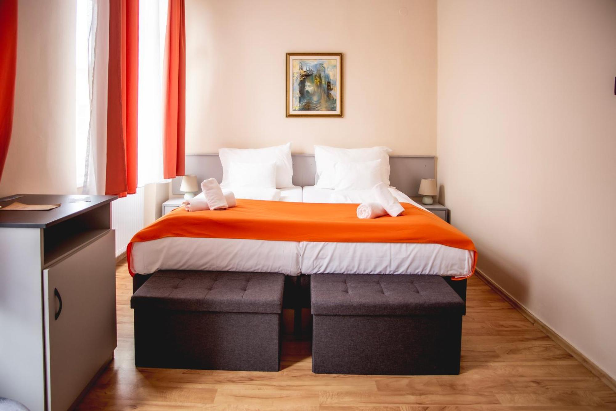 Hotel Kapos Kaposvár Zewnętrze zdjęcie