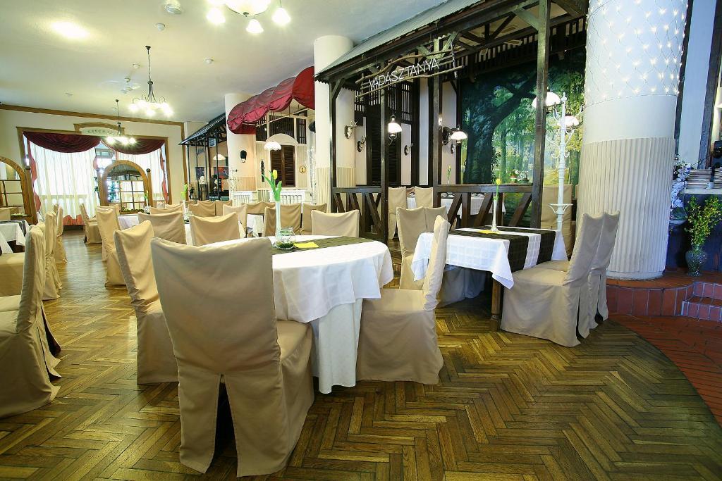 Hotel Kapos Kaposvár Zewnętrze zdjęcie